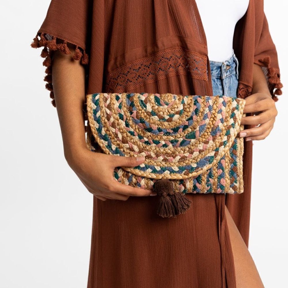 Gyal Bashy Natural Jute Dominica Recycled Braided Clutch in Natural/Teal. NWT!